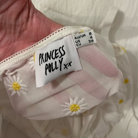 Princess Polly Bodysuit - Picture 3 of 3